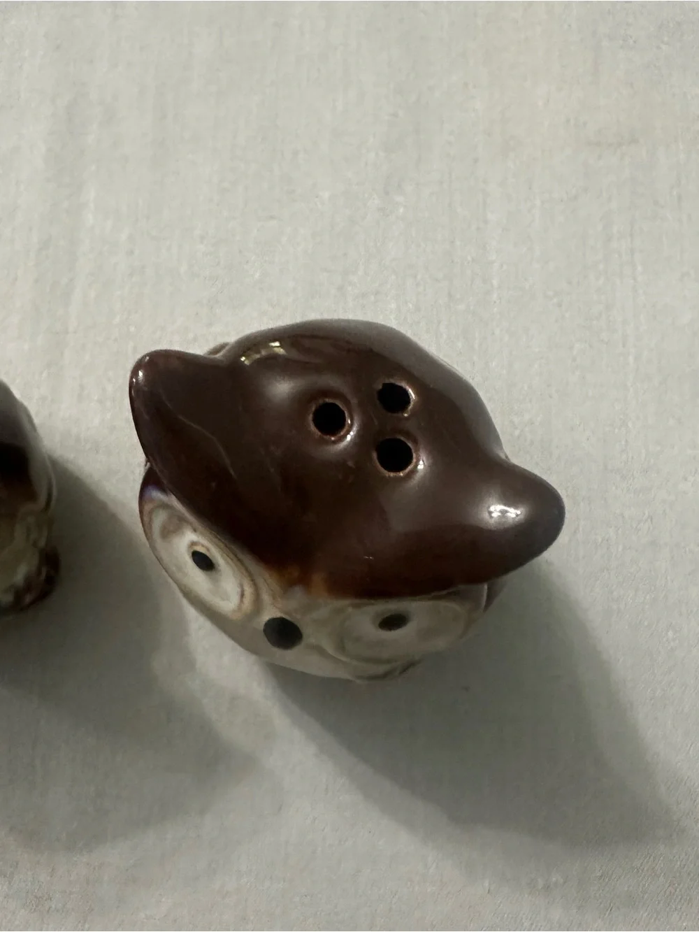 VTG Christmas Ceramic Owl Salt Pepper Shakers Pair Holly Berries Winter Holiday